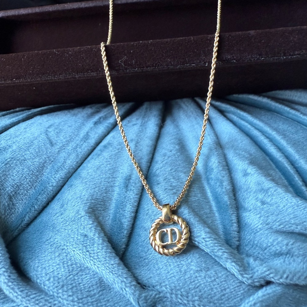 Gold Pendant Necklace vintage Christian Dior - Picture 4 of 6